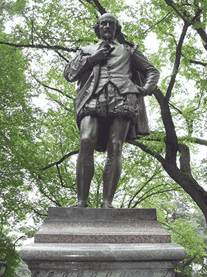 The William Shakespeare statue in New York City's Central Park. The William Shakespeare statue in New York City's Central Park.